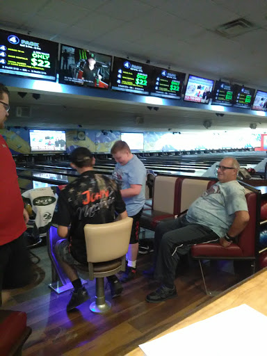 Bowling Alley «Spring Hill Lanes Inc», reviews and photos, 3447 Commercial Way, Spring Hill, FL 34606, USA