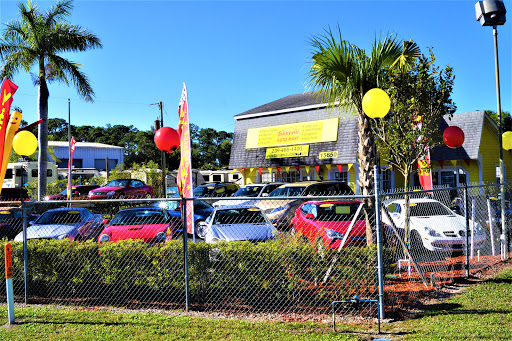 Tamiami Auto Mart, 15650 S Tamiami Trail, Fort Myers, FL 33908, USA, 