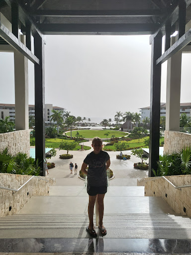 Travel Agency «Vincent Vacations-Travel Agency OKC», reviews and photos, 11032 Quail Creek Rd #205, Oklahoma City, OK 73120, USA