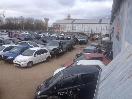 Photo 1 - MK Enlèvement d'épave Gratuit , ÉPAVISTE AGRÉÉ VHU Paris et Île-de-France 7j/7