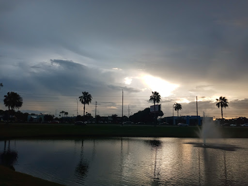 Shopping Mall «Lee Vista Promenade», reviews and photos, 5800 Lee Vista Blvd, Orlando, FL 32822, USA