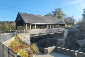 Quechee Covered Bridge image