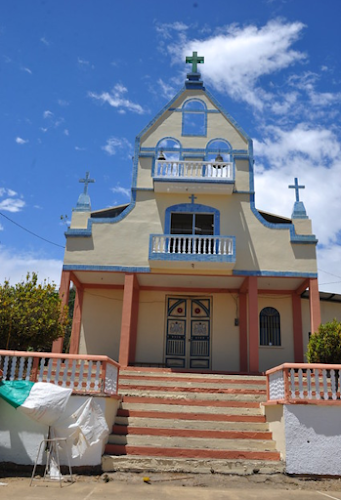 Opiniones de Iglesia Católica de San Pedro en Piñas - Iglesia