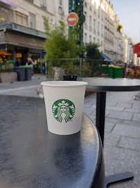 Frappuccino du Restaurant servant le petit-déjeuner Starbucks à Paris - n°15