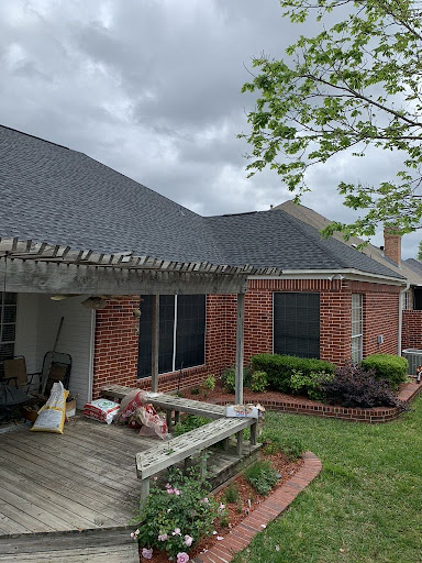 Roofing Contractor «Stonewater Roofing», reviews and photos, 924 W Houston St, Tyler, TX 75702, USA