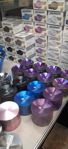 Tobacco Shop «Elab Smokers Boutique Too», reviews and photos, 719 Monroe Ave, Rochester, NY 14607, USA