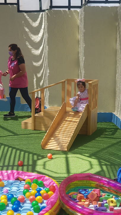 Montessori Nens Petits