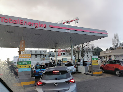 Access - TotalEnergies à Villepinte