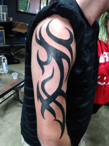 Tattoo Shop «Ink Ink Tattoos», reviews and photos, 556 S Hwy 27 D, Minneola, FL 34715, USA