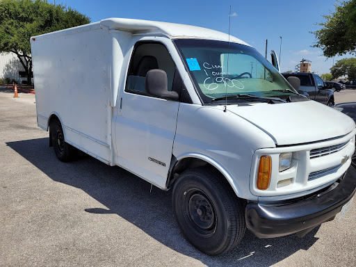 Used Car Dealer «CJAUTOSALES LLC», reviews and photos, 1301 S General McMullen, San Antonio, TX 78237, USA