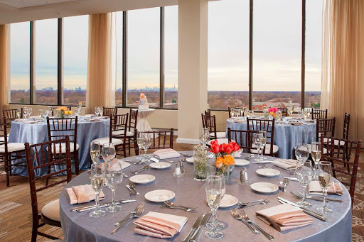 Hotel «DoubleTree by Hilton», reviews and photos, 9599 Skokie Blvd, Skokie, IL 60077, USA