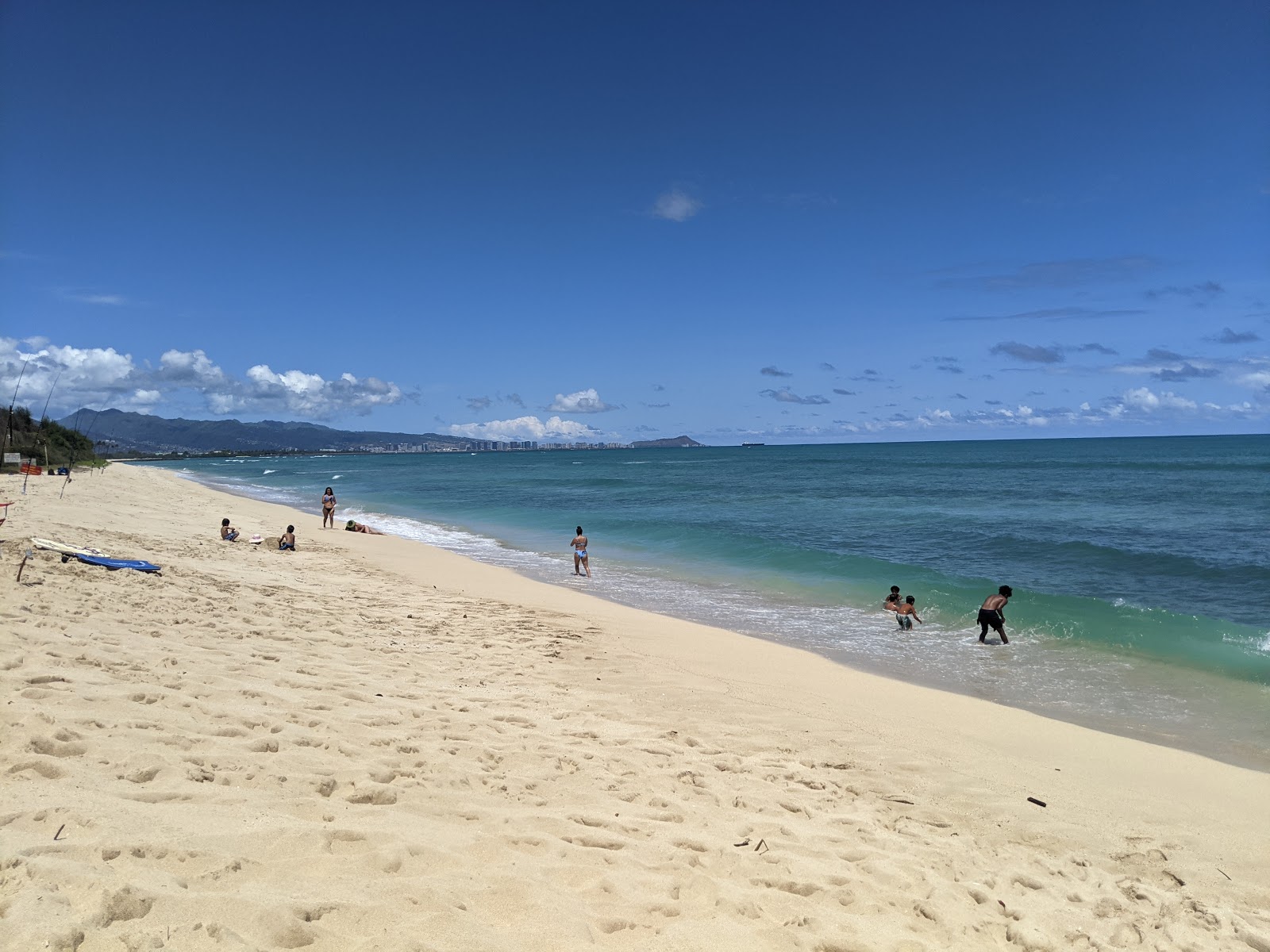 Foto af Pu'uloa Beach Park med turkis rent vand overflade