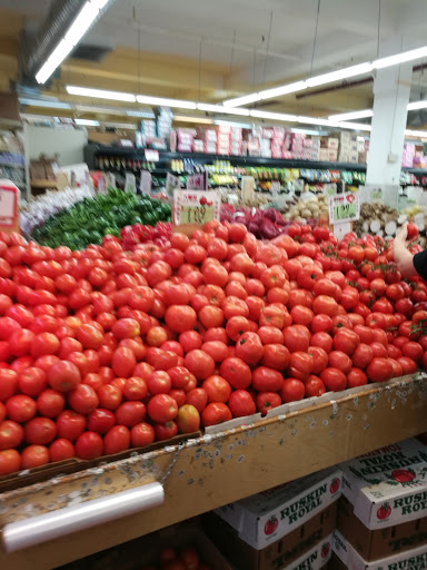 Asian Grocery Store «IOG Supermarket», reviews and photos, 19525 69th Ave, Fresh Meadows, NY 11365, USA