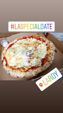 Plats et boissons du Livraison de pizzas Pizza maison lardy - n°8