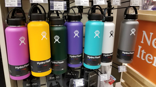 Shopping Mall «Redondo Shores Shopping Center», reviews and photos, 417 Pacific Coast Hwy, Redondo Beach, CA 90277, USA