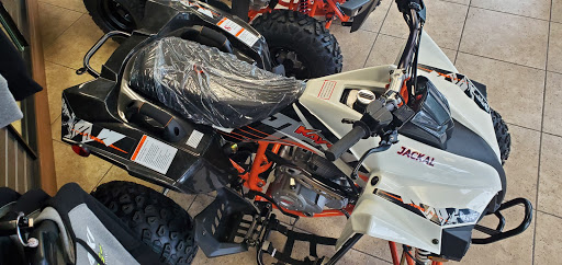 Suzuki Motorcycle Dealer «Suzuki of Carol Stream», reviews and photos, 106 N Schmale Rd, Carol Stream, IL 60188, USA