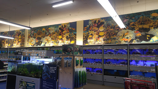 Pet Supply Store «Petco Animal Supplies», reviews and photos, 450 N Rte 17, Paramus, NJ 07652, USA