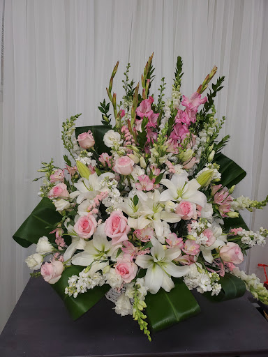 Florist «Baldwin Park Flowers & Gifts», reviews and photos, 14358 Ramona Blvd, Baldwin Park, CA 91706, USA