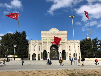 İstanbul Üniversitesi Eczacılık Fakülte