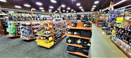 Fishing Store «Green Top Sporting Goods, Corporation.», reviews and photos, 10150 Lakeridge Pkwy, Ashland, VA 23005, USA