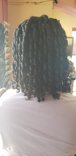 Beauty Salon «Apol Beauty Salon & Dominican Hair», reviews and photos, 602 SW Bayshore Blvd, Port St Lucie, FL 34983, USA