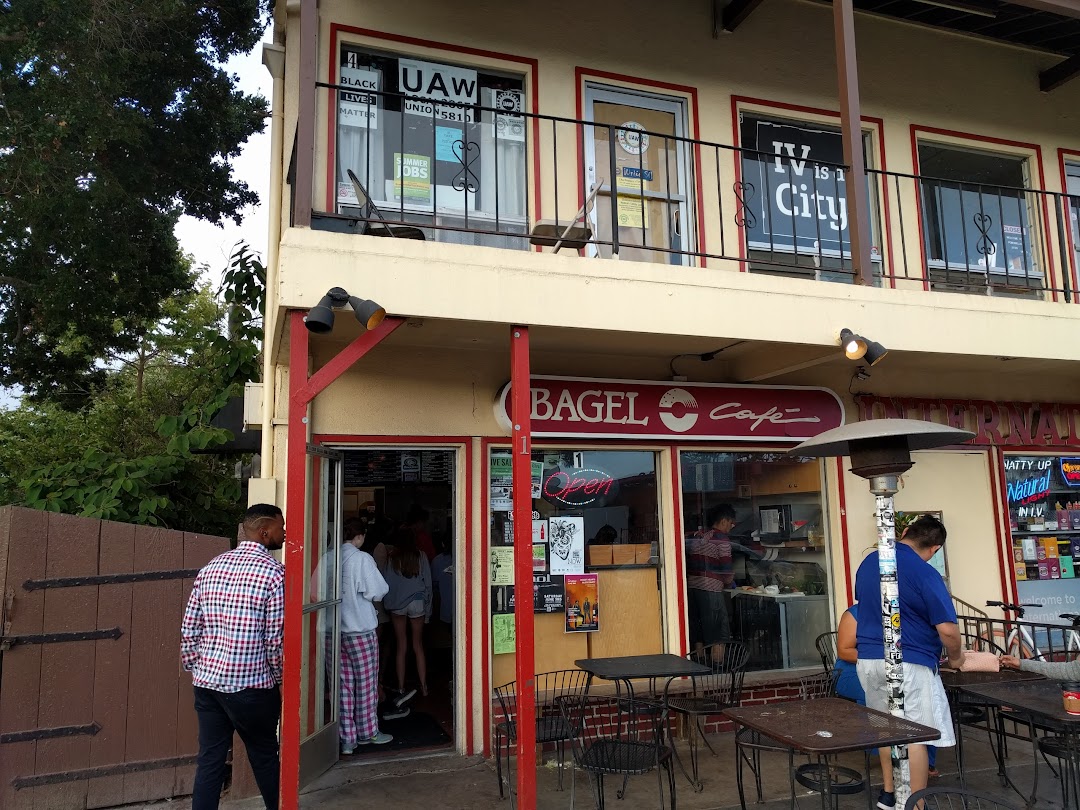 IV Bagel Cafe