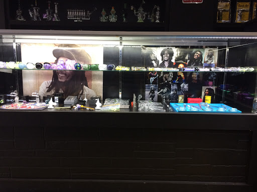 Vaporizer Store «The Cloud Co. Smoke And Vape Shop», reviews and photos, 14415 Blanco Rd #100, San Antonio, TX 78216, USA