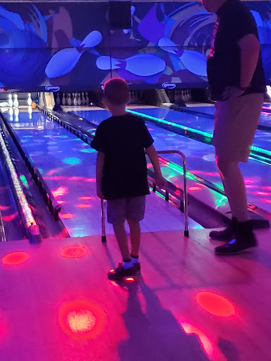 Bowling Alley «Game Of Mentor», reviews and photos, 7300 Palisades Pkwy, Mentor, OH 44060, USA