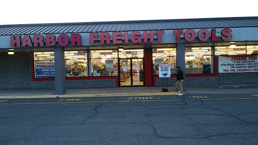 Hardware Store «Harbor Freight Tools», reviews and photos, 675 US-1 #15, Iselin, NJ 08830, USA