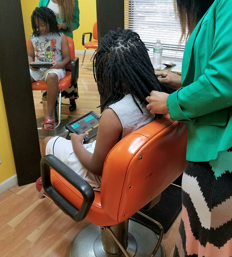 Hair Care «CDMH Extensions & Locs Studio», reviews and photos, 5724 Forest Bend Dr, Arlington, TX 76017, USA