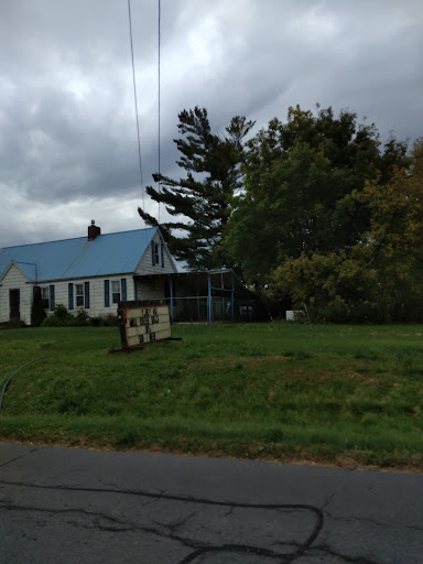 La Pet Store In House Boarding