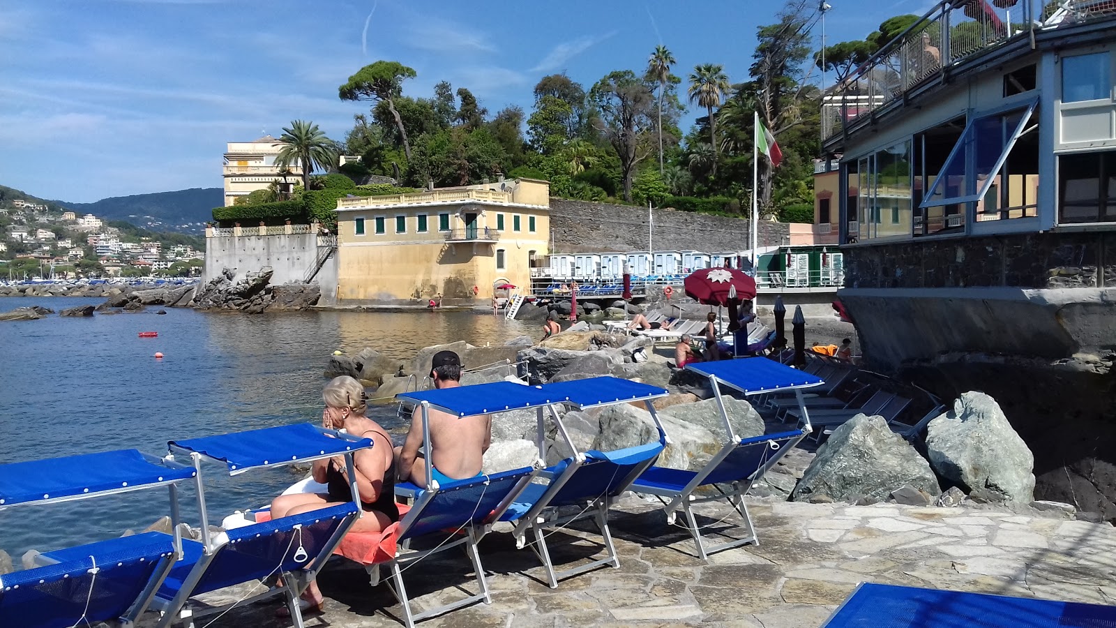 Bagni Baia Dei Sogni - Rapallo'in fotoğrafı doğrudan plaj ile birlikte