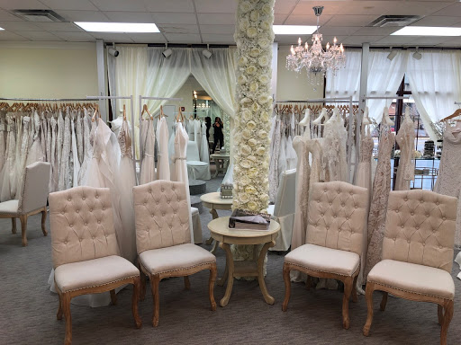 Village Bridal & Boutique, 10 John St, Babylon, NY 11702, USA, 