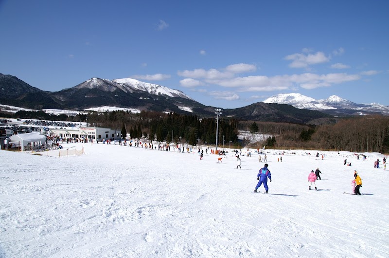 ひるぜんベアバレースキー場