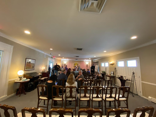Funeral Home «Gardner Funeral Home», reviews and photos, 126 S Black Horse Pike, Runnemede, NJ 08078, USA