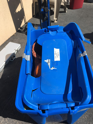 Moving and Storage Service «Two Men and a Truck», reviews and photos, 2706 Easton St NE, North Canton, OH 44721, USA