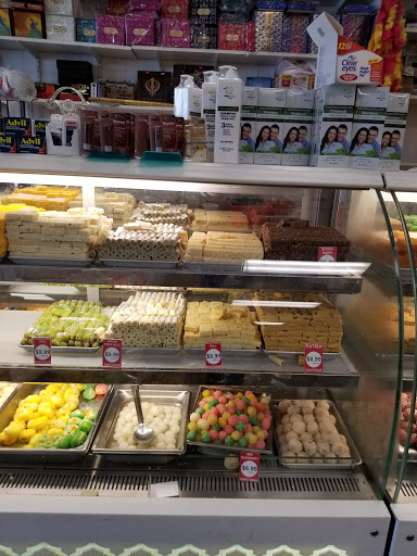 Indian Restaurant «Shan-e- Punjab Fresno (Indian Grocery ,Sweet,Snacks)», reviews and photos, 4715 W Shaw Ave #110, Fresno, CA 93722, USA