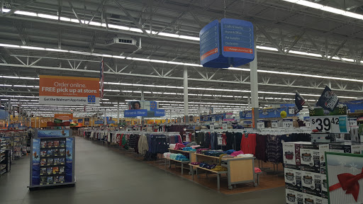 Department Store «Walmart Supercenter», reviews and photos, 500 Gallery Blvd, Scarborough, ME 04074, USA