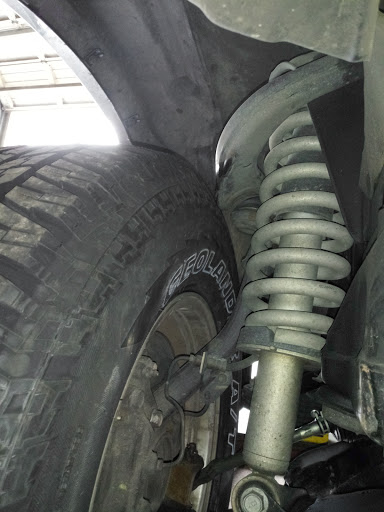 Tire Shop «Discount Tire Store - Eugene, OR», reviews and photos, 4026 W 11th Ave, Eugene, OR 97402, USA