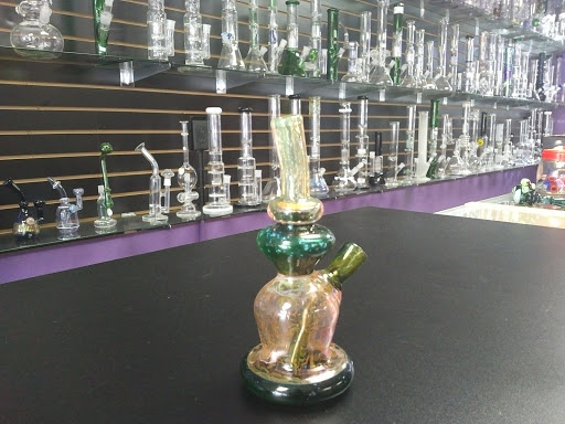 Vaporizer Store «Smoke Spot Smoke Shop», reviews and photos, 24424 Hawthorne Blvd, Torrance, CA 90505, USA