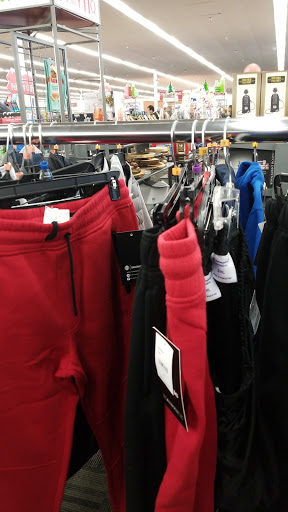 Clothing Store «Burlington Coat Factory», reviews and photos, 311 Rohnert Park Expy, Rohnert Park, CA 94928, USA