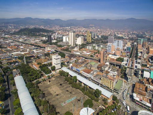 Camping to live all year in Medellin