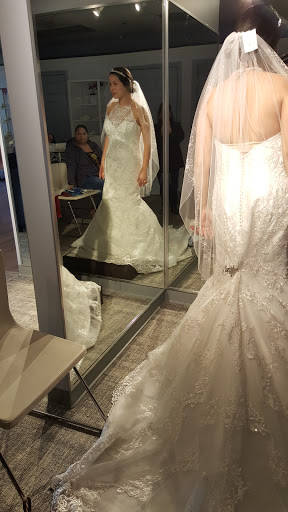 Bridal Shop «Alfred Angelo Bridal», reviews and photos, 2084 Fruitville Pike, Lancaster, PA 17601, USA