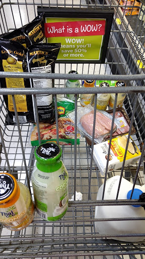 Grocery Store «Grocery Outlet Bargain Market», reviews and photos, 685 W Main St, New Holland, PA 17557, USA