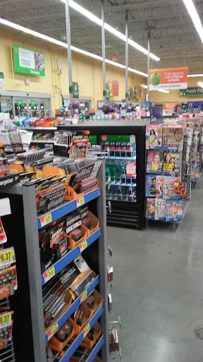 Supermarket «Walmart Neighborhood Market», reviews and photos, 412 W Bert Kouns Industrial Loop, Shreveport, LA 71106, USA