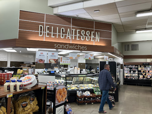 Grocery Store «Safeway», reviews and photos, 1900 N Poplar St, Leadville, CO 80461, USA