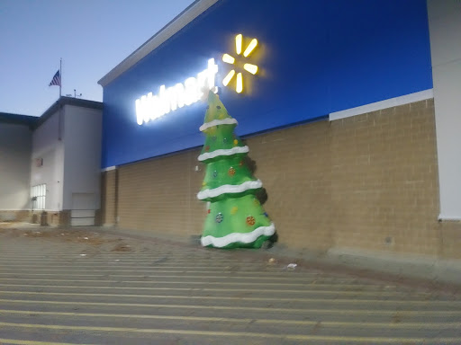 Department Store «Walmart Supercenter», reviews and photos, 11 Jungle Rd, Leominster, MA 01453, USA