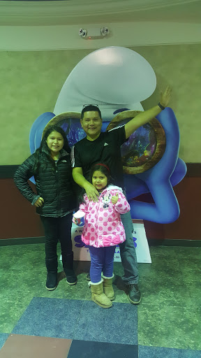 Movie Theater «Paragon Theaters Kentlands 10», reviews and photos, 629 Center Point Way, Gaithersburg, MD 20878, USA