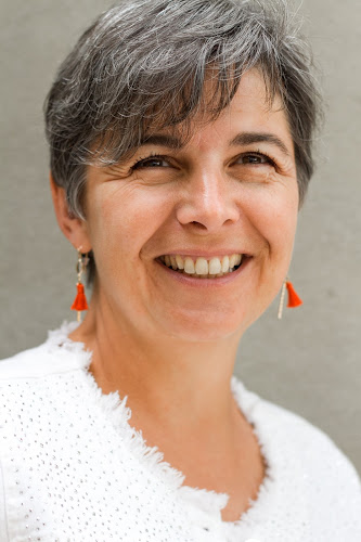 Sandrine Monteiro : thérapie de couple et guide en développement personnel à Fontaine-lès-Dijon
