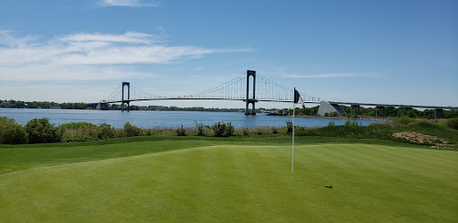 Public Golf Course «Trump Golf Links, Ferry Point», reviews and photos, 500 Hutchinson River Pkwy, Bronx, NY 10465, USA